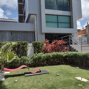 https://boa-viagem-vista-recife.portodegalinhashotels.com
